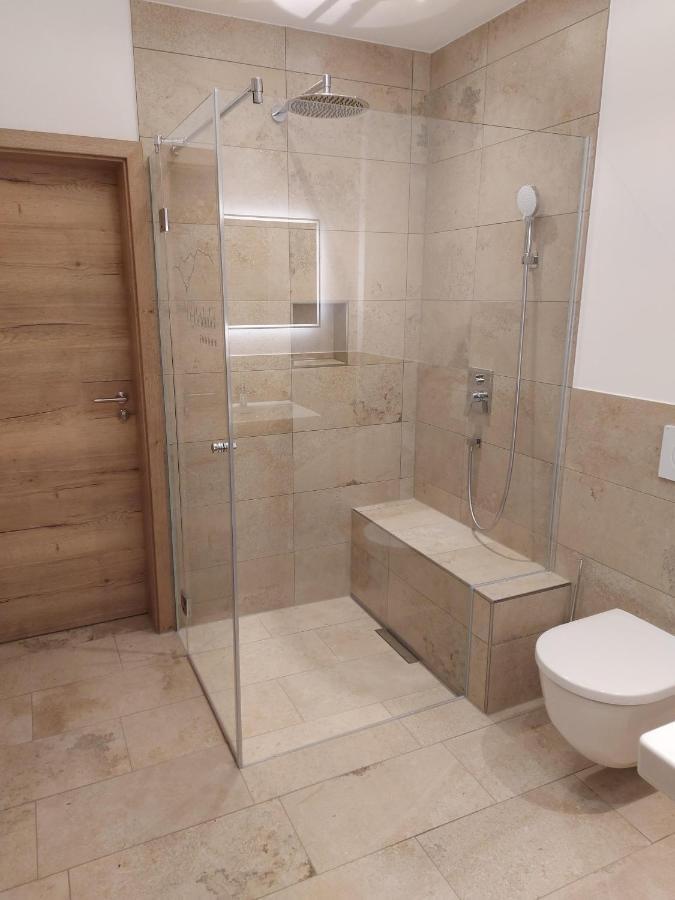 Oberhuber Farm stay *